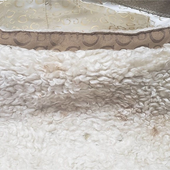 Guess Suede & Fur Purse and Change Purse • Several different ways to wear - Picture 8 of 12